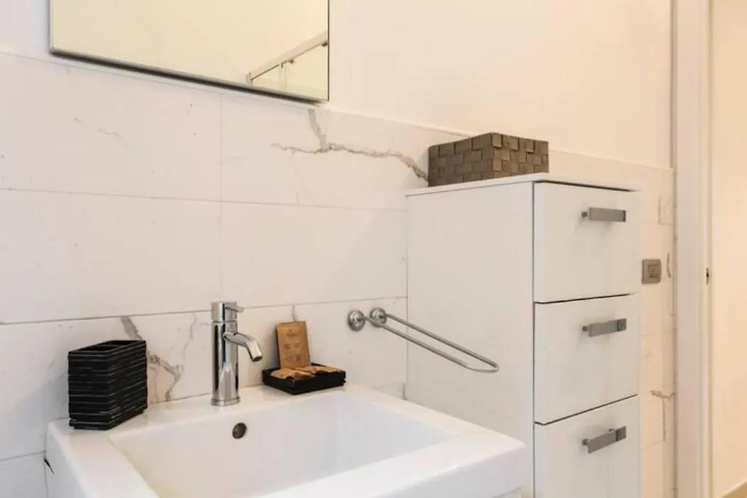 Loreto&Stazione Centrale Cozy Apartment Milano 0*,  Italia